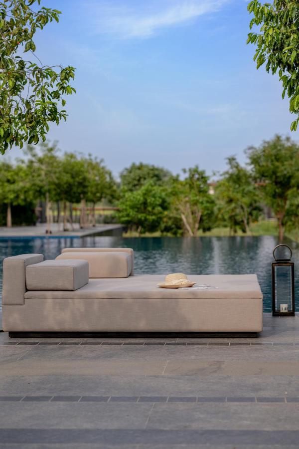 Hotel Mysa Zinc Journey By The Fern, Nani Devati Sānand Exterior foto